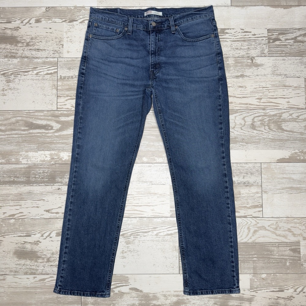 Signature Levi Strauss Jeans Mens 33x30 Blue Athletic Straight Denim Stretch